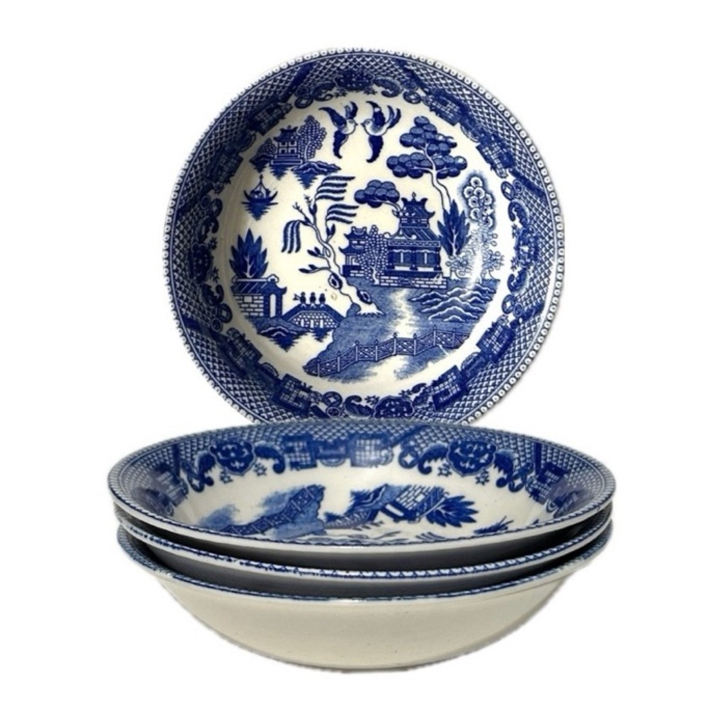 Vintage Lot of 3 Blue Willow Desert Bowls 5.75” Made in Japan